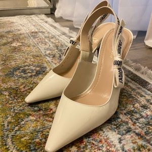 J’ADIOR Slingbacks